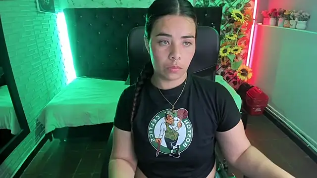 liany_taylor's Live XXX Chat