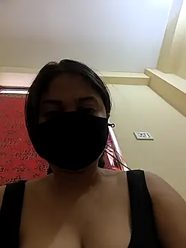 Cute--Sakshi 在線直播表演