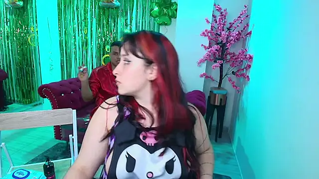 TarlyWhoのライブXXXチャット