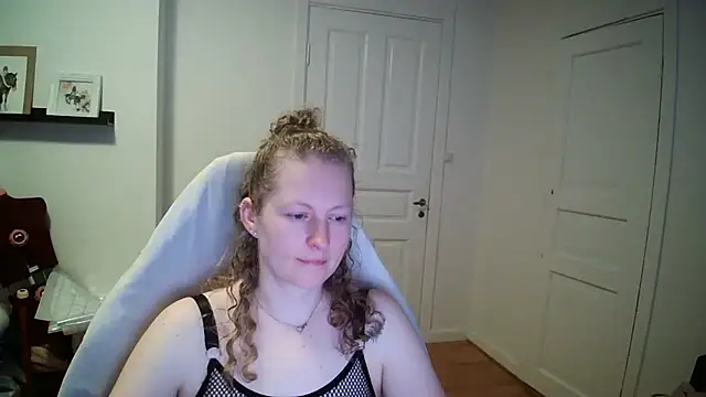 Girlnina-1995 即時 XXX 聊天