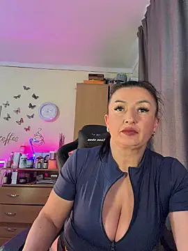 Онлайн чат XXX Hotangel75