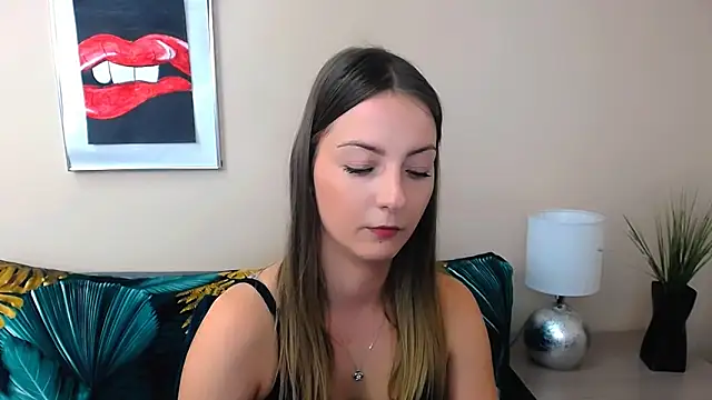 NatalieSexy Adlı Modelin Canlı XXX Sohbeti