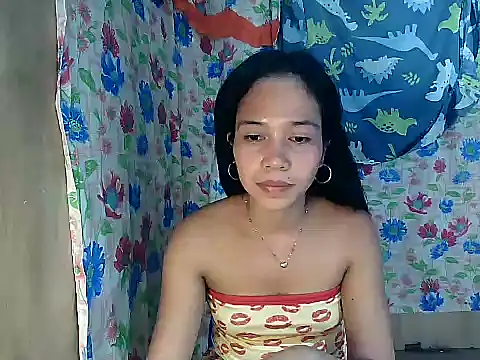 PinaySkinnyGirl 即時 XXX 聊天