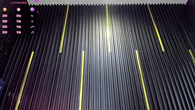 LolyYunno Chat XXX in diretta