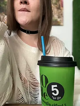 CrazyTori Adlı Modelin Canlı XXX Sohbeti