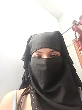 Aafreen_36 Webcam Show