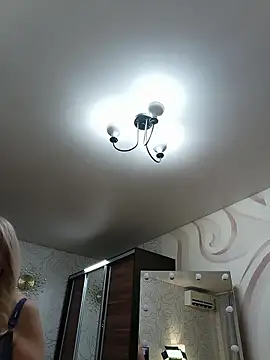 AvrilMillers Live XXX Chat