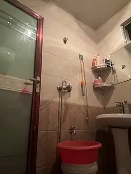 daaqnn: απευθείας συνομιλία ΧΧΧ