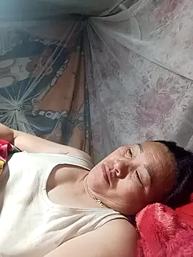 Lucky_baby7 网络视讯表演