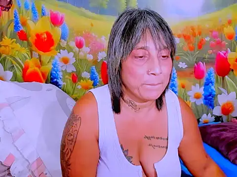 indianroxy 现场XXX聊天