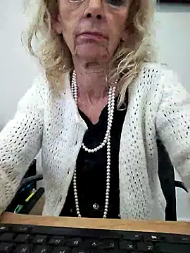 XXX chat uživo modela clarabell4