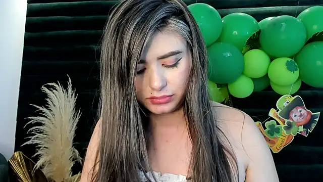 LiliCarterm's Live XXX Chat