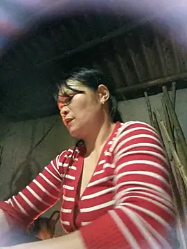 chipu06's Live XXX Chat