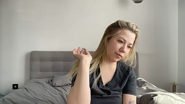 alyrasun Chat XXX in diretta