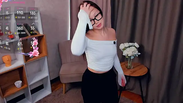 BeliaNeider's Live XXX Chat