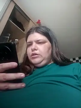 IONY_ROYAL_1111's Live XXX Chat