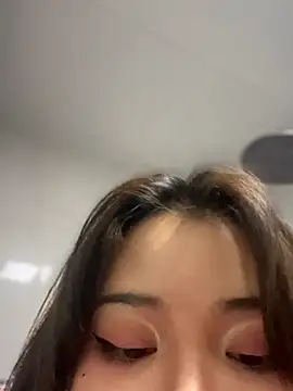 Toffee-00 Chat XXX live