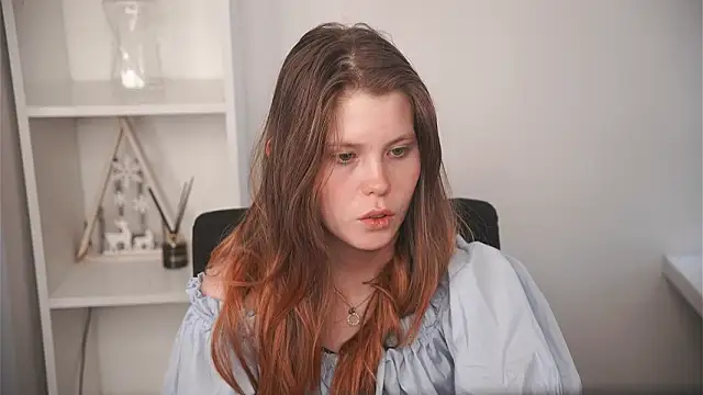 MarnieWootan Chat XXX live