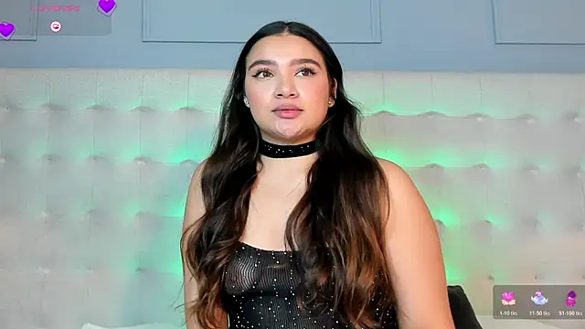 Chat XXX en directo de LiiaBloom