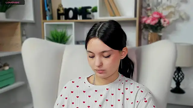 Živý XXX chat MirthaBolduan