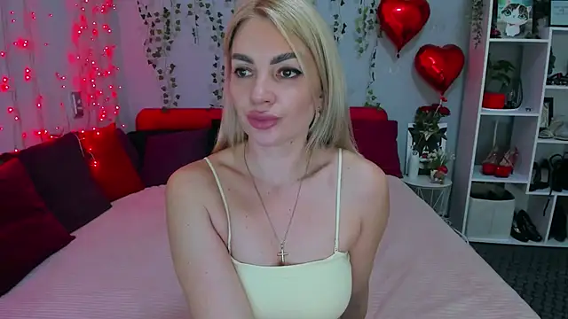 LunaBellucci's Live XXX Chat