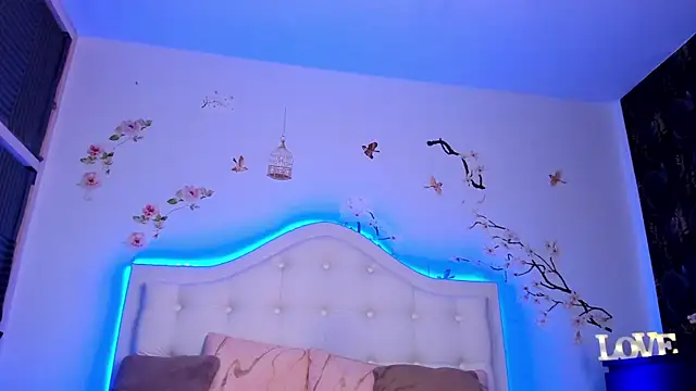 TinyBlairのライブXXXチャット