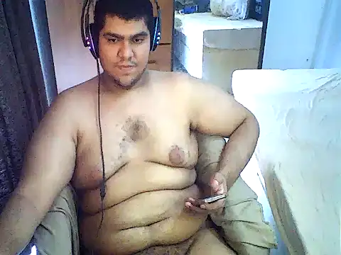 chubbygamer26's Webcam Show