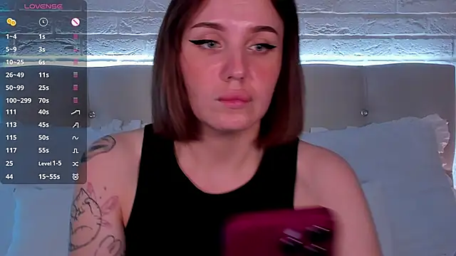 LianaFord's Live XXX Chat