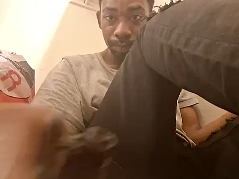 stressrliver88's Live XXX Chat