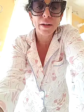 sexy7883n Live XXX chat