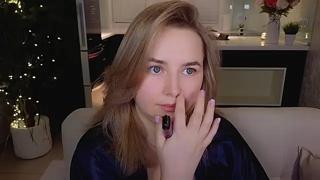 Chatroom XXX en direct de Mira_Mermayd