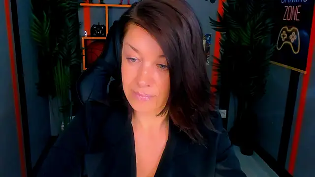 Sembang XXX Secara Langsung AnaMills