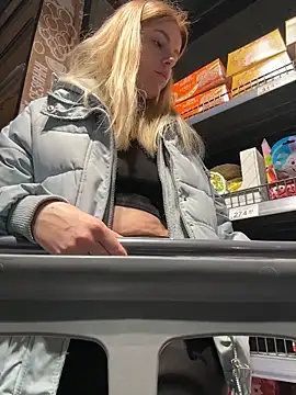 HarrietDart's Live XXX Chat