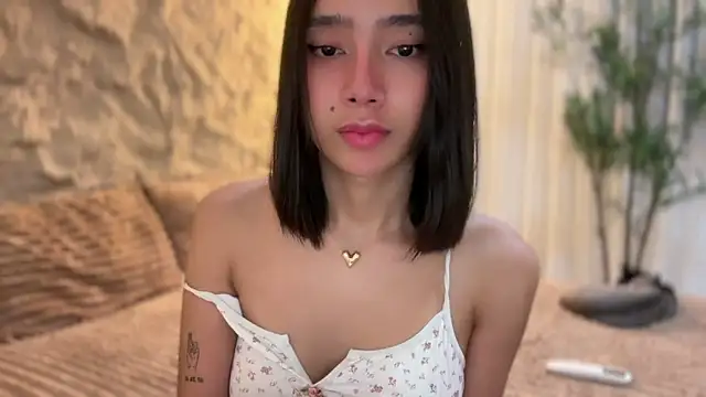 Онлайн чат XXX GenesisCastillano