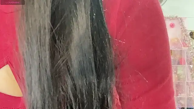 Tieu-May: απευθείας συνομιλία ΧΧΧ