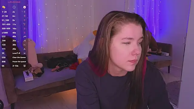 Chat XXX en directo de Mira_Falls