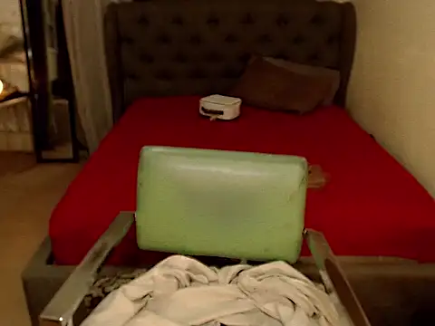 GODDESSxBELLAn Live XXX chat