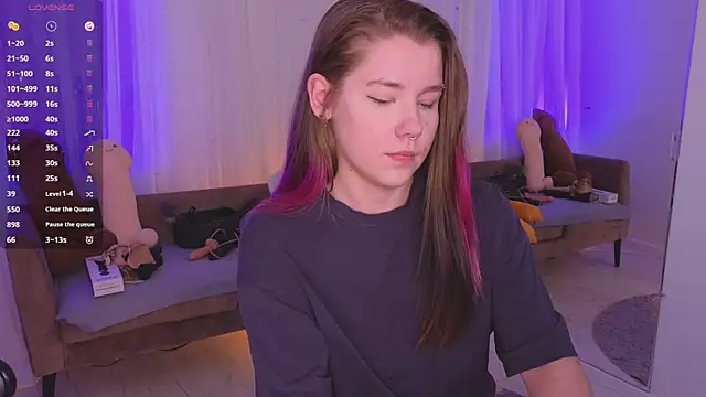 Mira_Falls live XXX chat