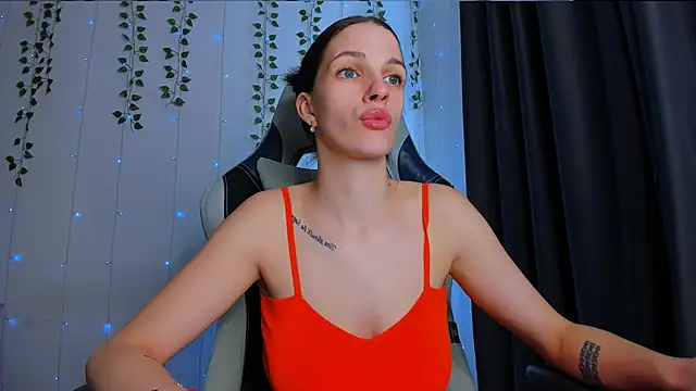 Chatroom XXX en direct de KarlaSim