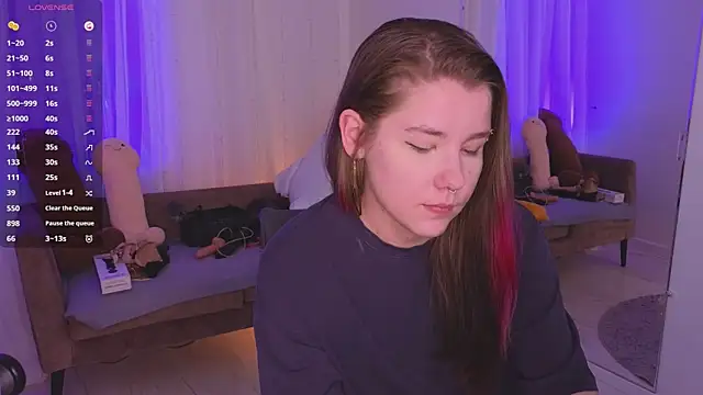 Mira_Falls Live XXX-chat