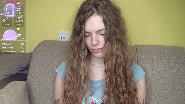 RayaNenlia: απευθείας συνομιλία ΧΧΧ