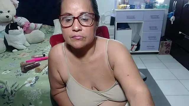 pervert_mommy_ – Naživo XXX chat