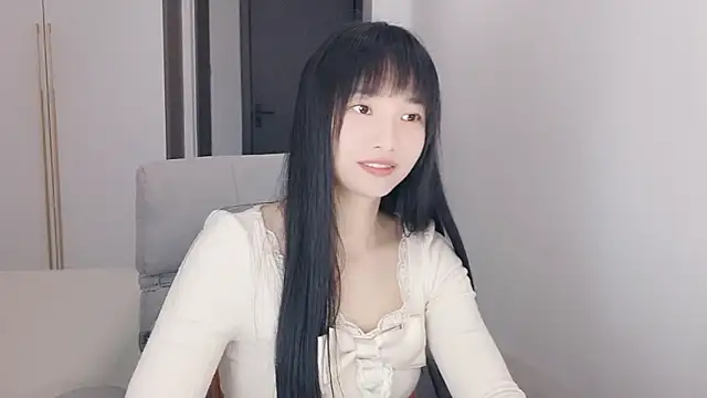 Lisa-3333 即時 XXX 聊天