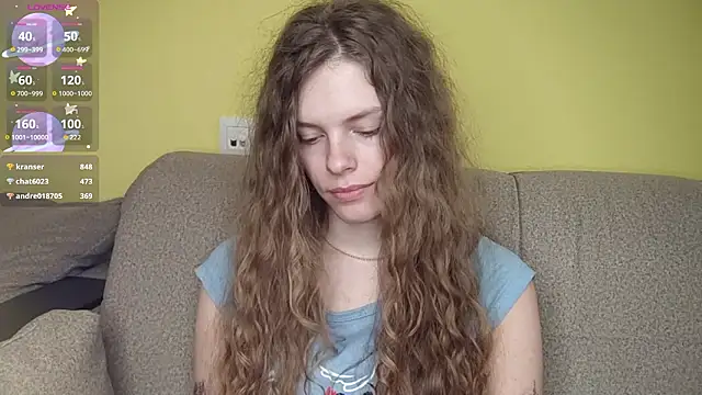 RayaNenlia 即時 XXX 聊天