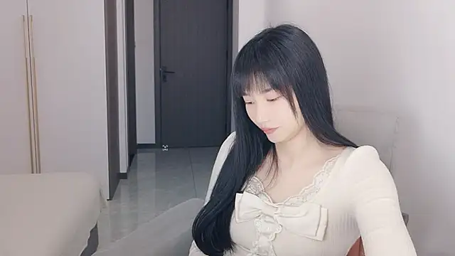 Lisa-3333's Live XXX Chat