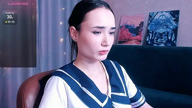 Lillllos Adlı Modelin Canlı XXX Sohbeti