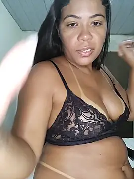 IndiaPozuda_ Adlı Modelin Canlı XXX Sohbeti