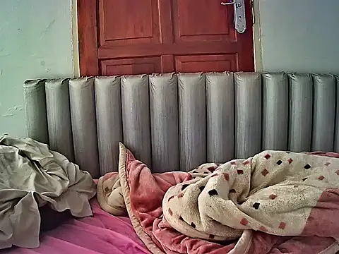 Chatroom XXX en direct de JoycyQueen