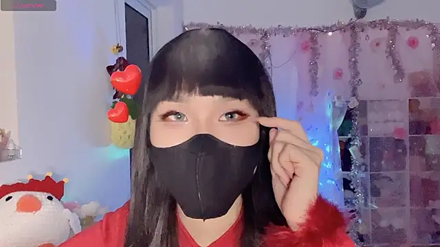 Tieu-May's Live XXX Chat