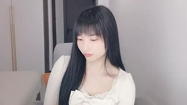 Lisa-3333 现场XXX聊天